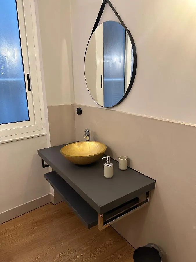 Apartment I Portici Di Sottoripa Genoa 0*,