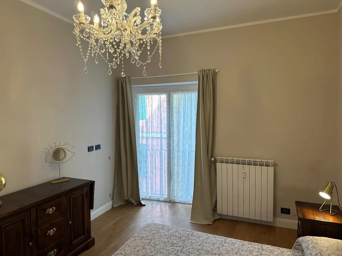 Apartment I Portici Di Sottoripa 热那亚 0*,  意大利